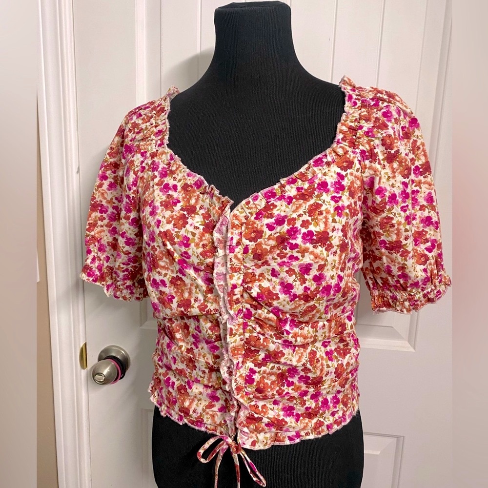 Kit & Sky floral crop top.